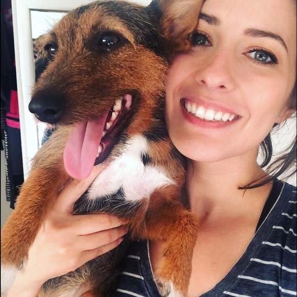 Meet your Posher, Mckayla - Picture 1 of 1